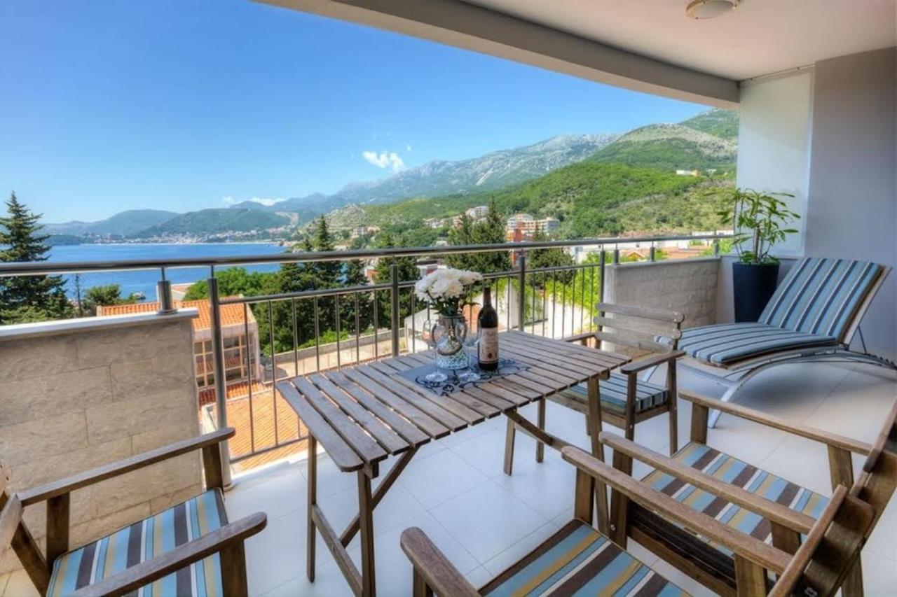 Apartment Sweet Memories Sveti Stefan Esterno foto