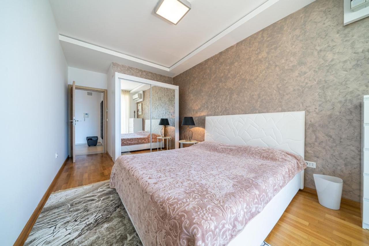 Apartment Sweet Memories Sveti Stefan Esterno foto