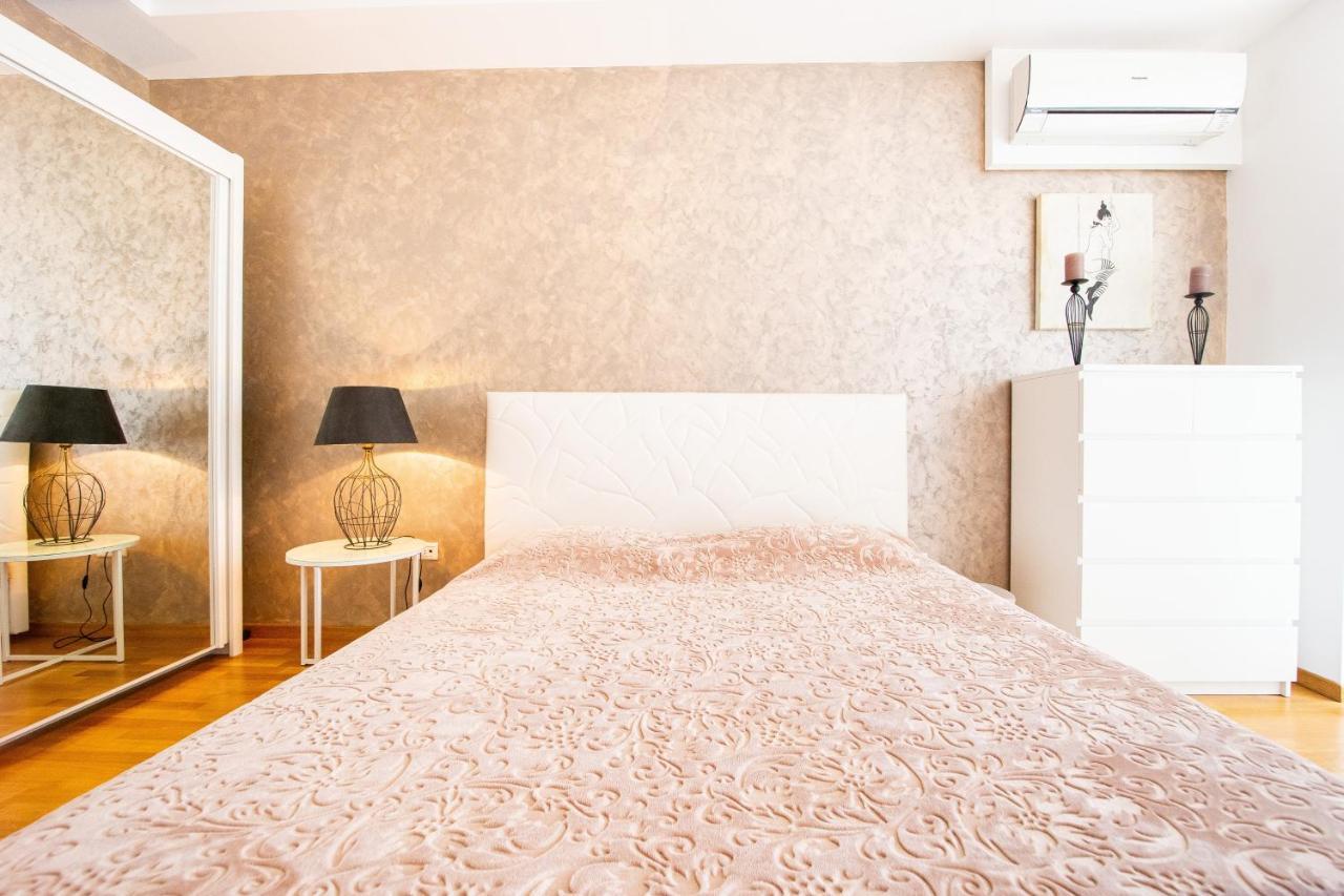 Apartment Sweet Memories Sveti Stefan Esterno foto